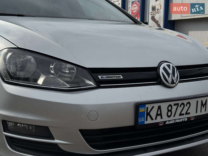 Універсал Volkswagen Golf 2013 в Ковелі