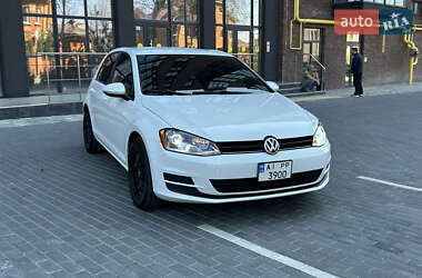 Хэтчбек Volkswagen Golf 2016 в 
