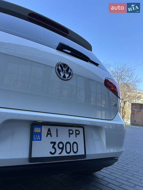 Хетчбек Volkswagen Golf 2016 в Полтаві