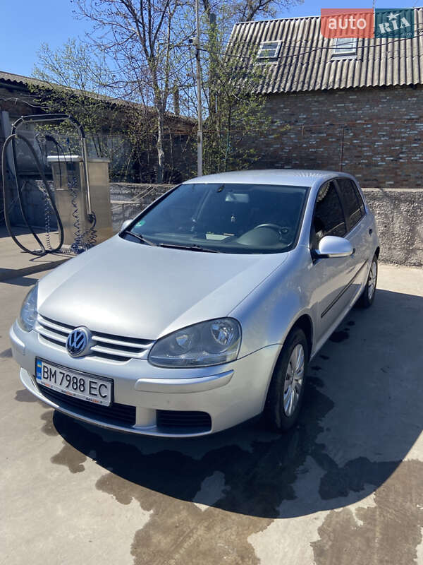 Volkswagen Golf 2003