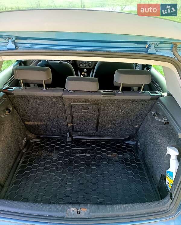 Хэтчбек Volkswagen Golf 2007 в 
