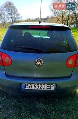 Хэтчбек Volkswagen Golf 2007 в 