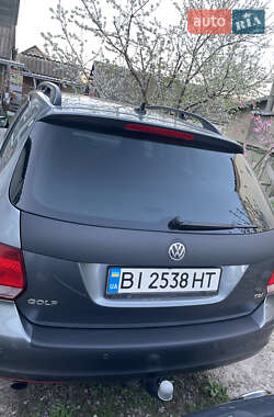 Универсал Volkswagen Golf 2013 в 
