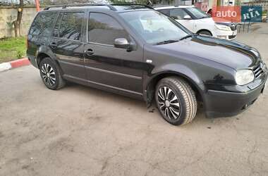 Универсал Volkswagen Golf 2000 в 