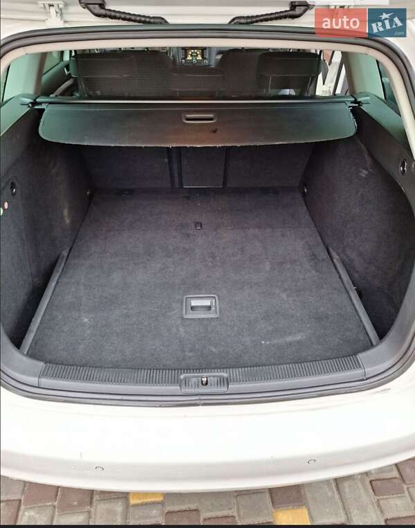 Універсал Volkswagen Golf 2012 в Ніжині