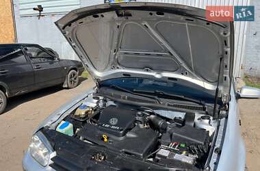 Хетчбек Volkswagen Golf 1997 в 