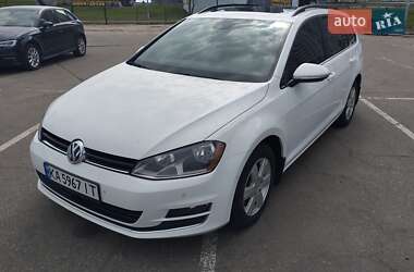 Універсал Volkswagen Golf 2015 в Києві