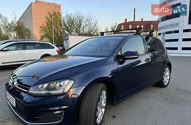 Хэтчбек Volkswagen Golf 2014 в 