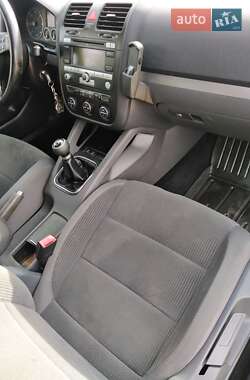 Универсал Volkswagen Golf 2008 в 