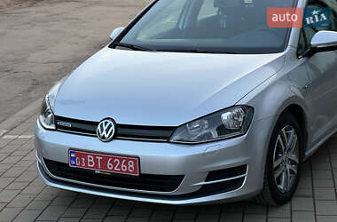 Универсал Volkswagen Golf 2016 в 