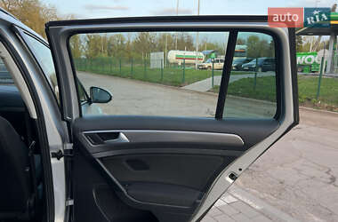 Универсал Volkswagen Golf 2016 в 