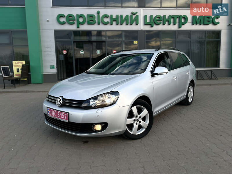 Універсал Volkswagen Golf 2011 в 