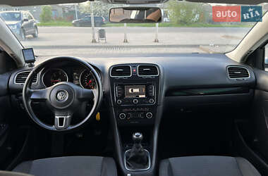 Універсал Volkswagen Golf 2011 в 