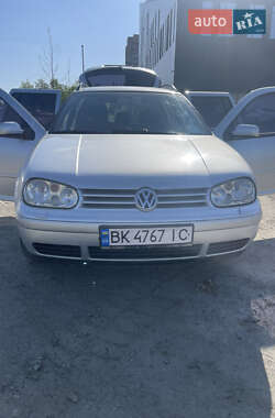 Универсал Volkswagen Golf 2003 в 