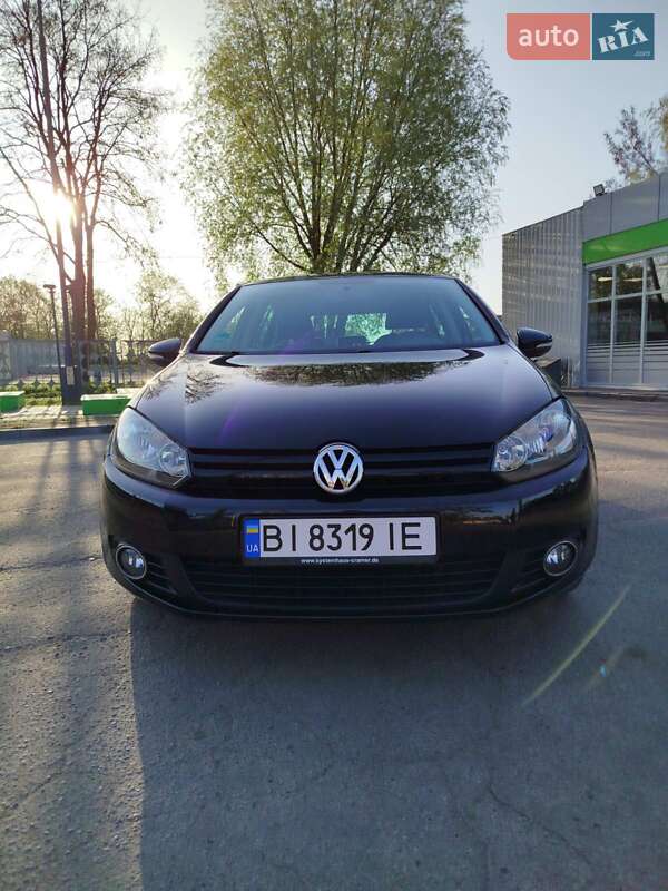 Хетчбек Volkswagen Golf 2010 в Лубнах