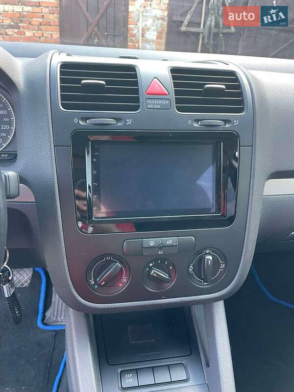 Хэтчбек Volkswagen Golf 2007 в Любомле