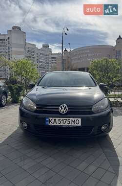 Хетчбек Volkswagen Golf 2010 в 