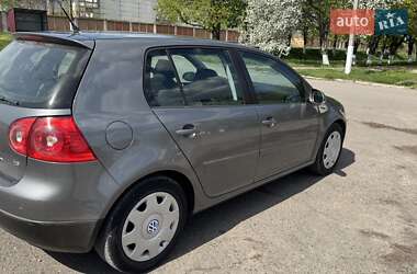 Хэтчбек Volkswagen Golf 2007 в 