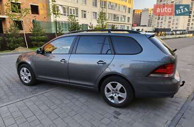 Универсал Volkswagen Golf 2009 в 