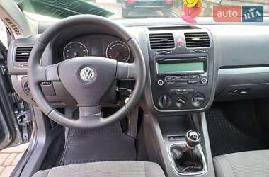 Универсал Volkswagen Golf 2009 в 