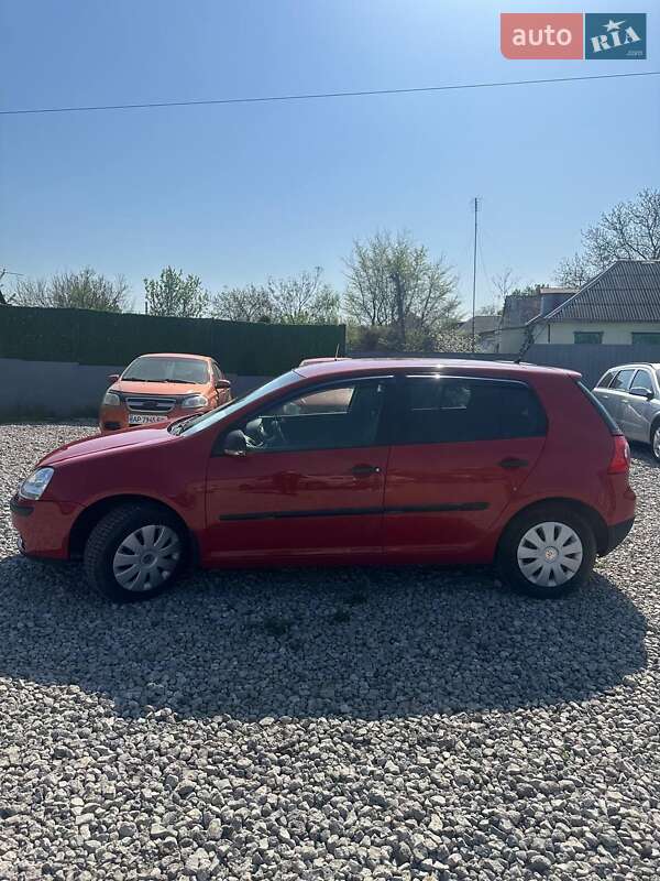 Хетчбек Volkswagen Golf 2008 в Дніпрі