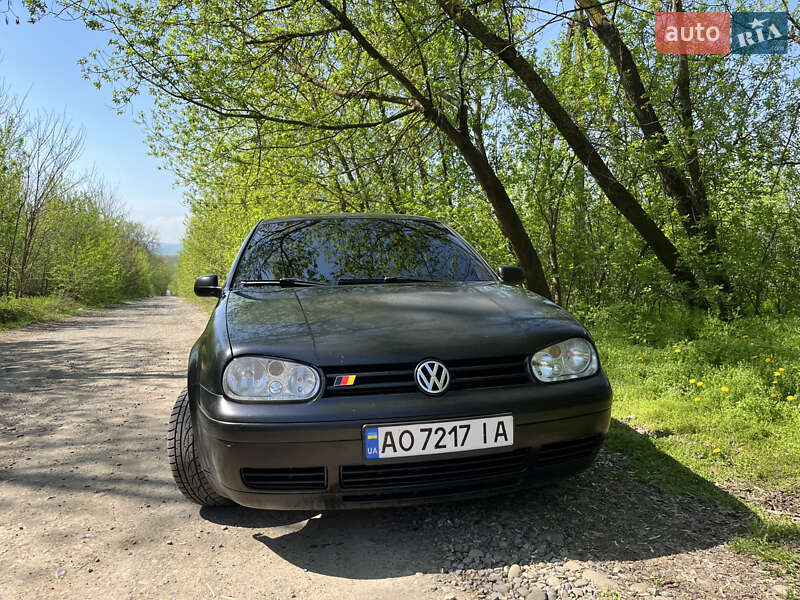 Volkswagen Golf 1998