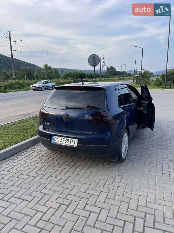 Хэтчбек Volkswagen Golf 2007 в Львове