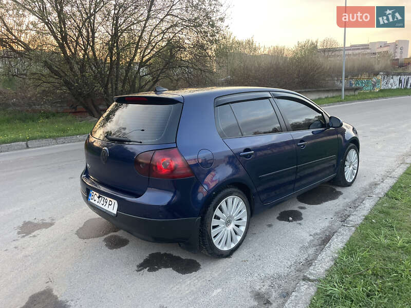 Хэтчбек Volkswagen Golf 2007 в Львове