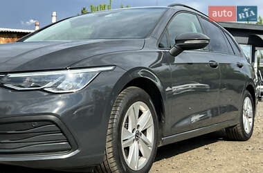 Універсал Volkswagen Golf 2021 в 