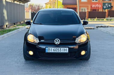 Хетчбек Volkswagen Golf 2010 в 