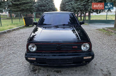 Хэтчбек Volkswagen Golf 1985 в 