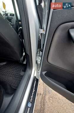 Універсал Volkswagen Golf 2013 в 