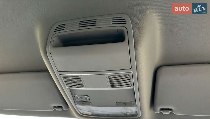 Универсал Volkswagen Golf 2013 в Полтаве
