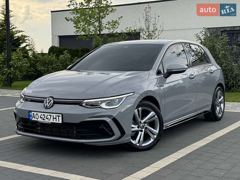 Volkswagen Golf 2022