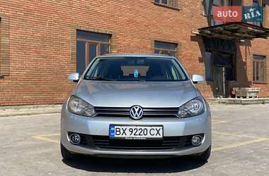 Універсал Volkswagen Golf 2009 в 