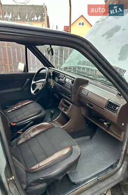 Хетчбек Volkswagen Golf 1987 в 