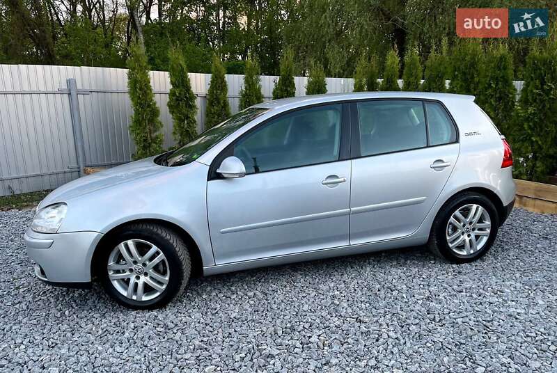 Хэтчбек Volkswagen Golf 2007 в Полтаве