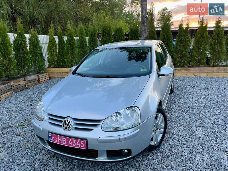 Хэтчбек Volkswagen Golf 2007 в Полтаве