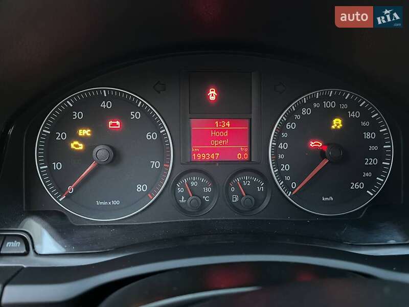 Хэтчбек Volkswagen Golf 2007 в Полтаве