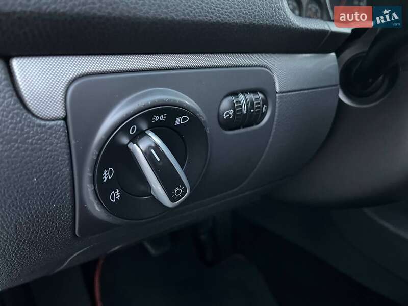 Хэтчбек Volkswagen Golf 2007 в Полтаве