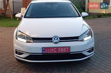 Універсал Volkswagen Golf 2018 в 