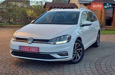 Універсал Volkswagen Golf 2018 в 