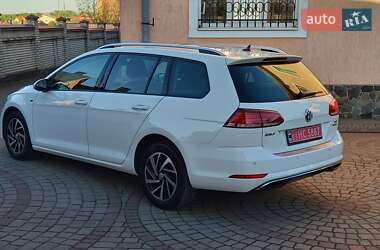 Універсал Volkswagen Golf 2018 в 