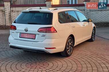 Універсал Volkswagen Golf 2018 в 