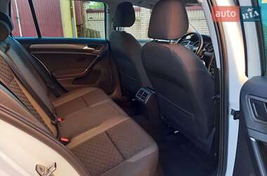 Універсал Volkswagen Golf 2018 в 