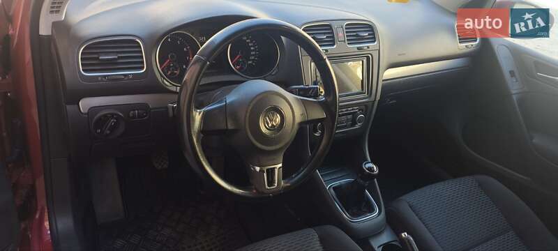 Хэтчбек Volkswagen Golf 2009 в Мукачево