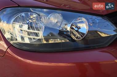 Хетчбек Volkswagen Golf 2009 в 
