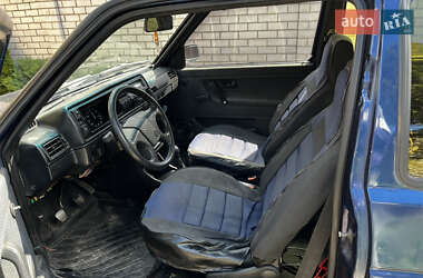 Хетчбек Volkswagen Golf 1988 в 