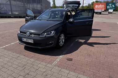 Універсал Volkswagen Golf 2016 в 
