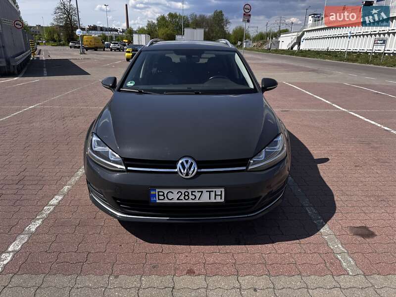 Універсал Volkswagen Golf 2016 в Львові